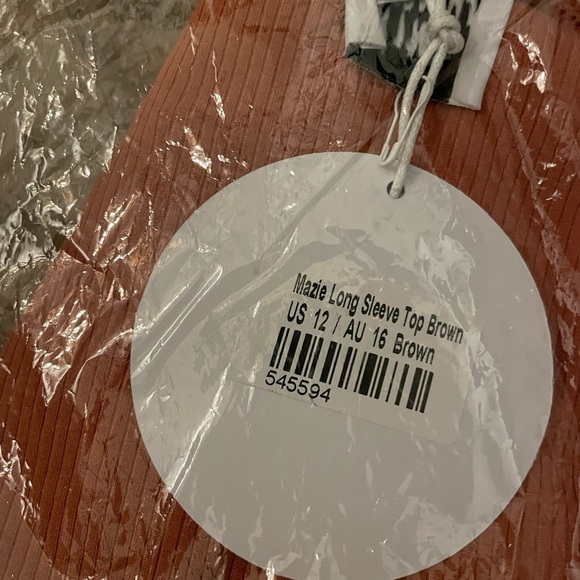 PRINCESS POLLY Mazie Long Sleeve Top - Picture 3 of 3